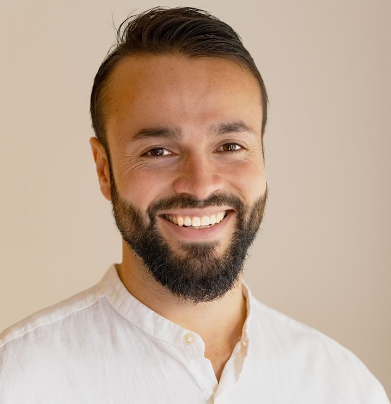 Osteopathie | Joel Cecilia-Menzel