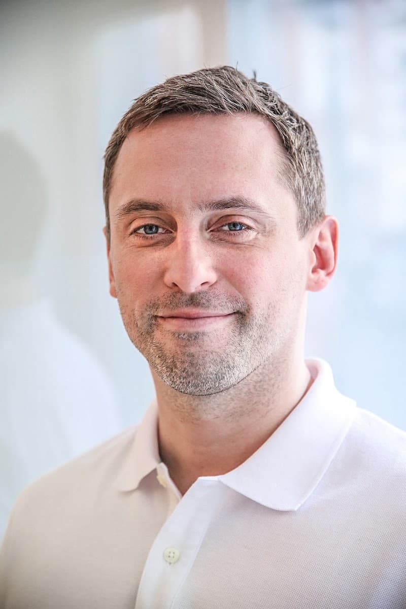 Osteopathie Praxis in Hamburg Eimsbüttel | John Maske