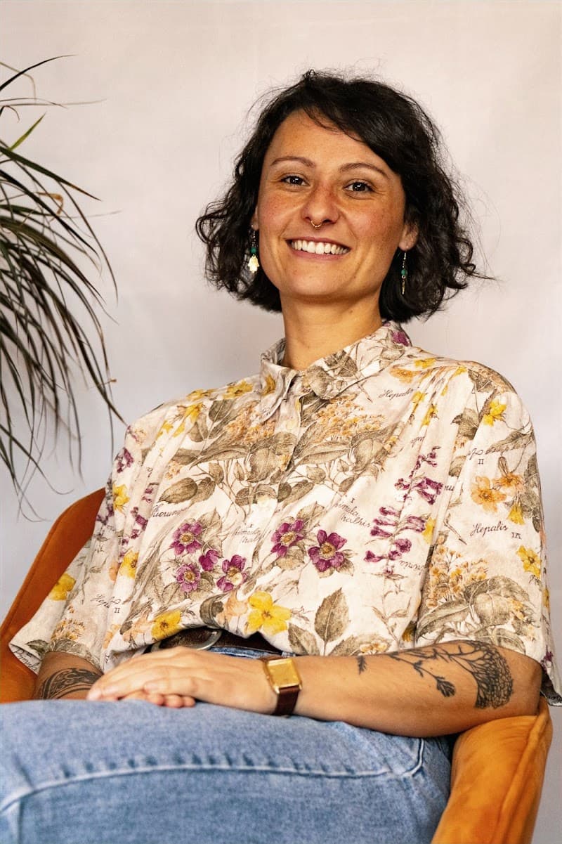 Heilpraktiker Kristin Perrone